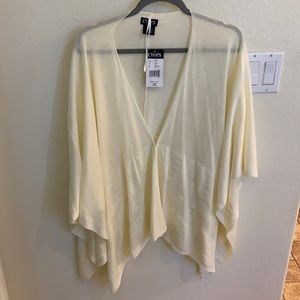 NWT CHAPS wrap